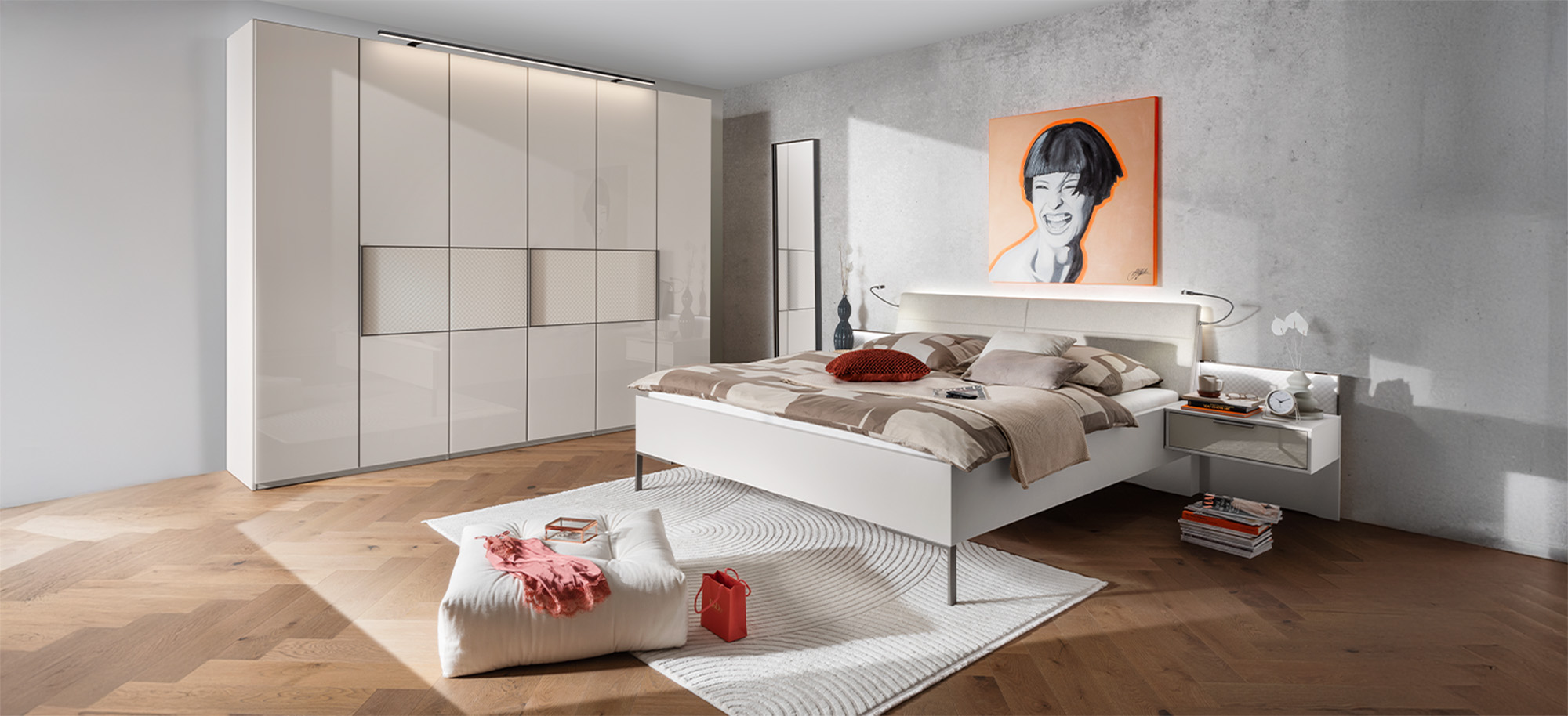 Drehtürenschrank